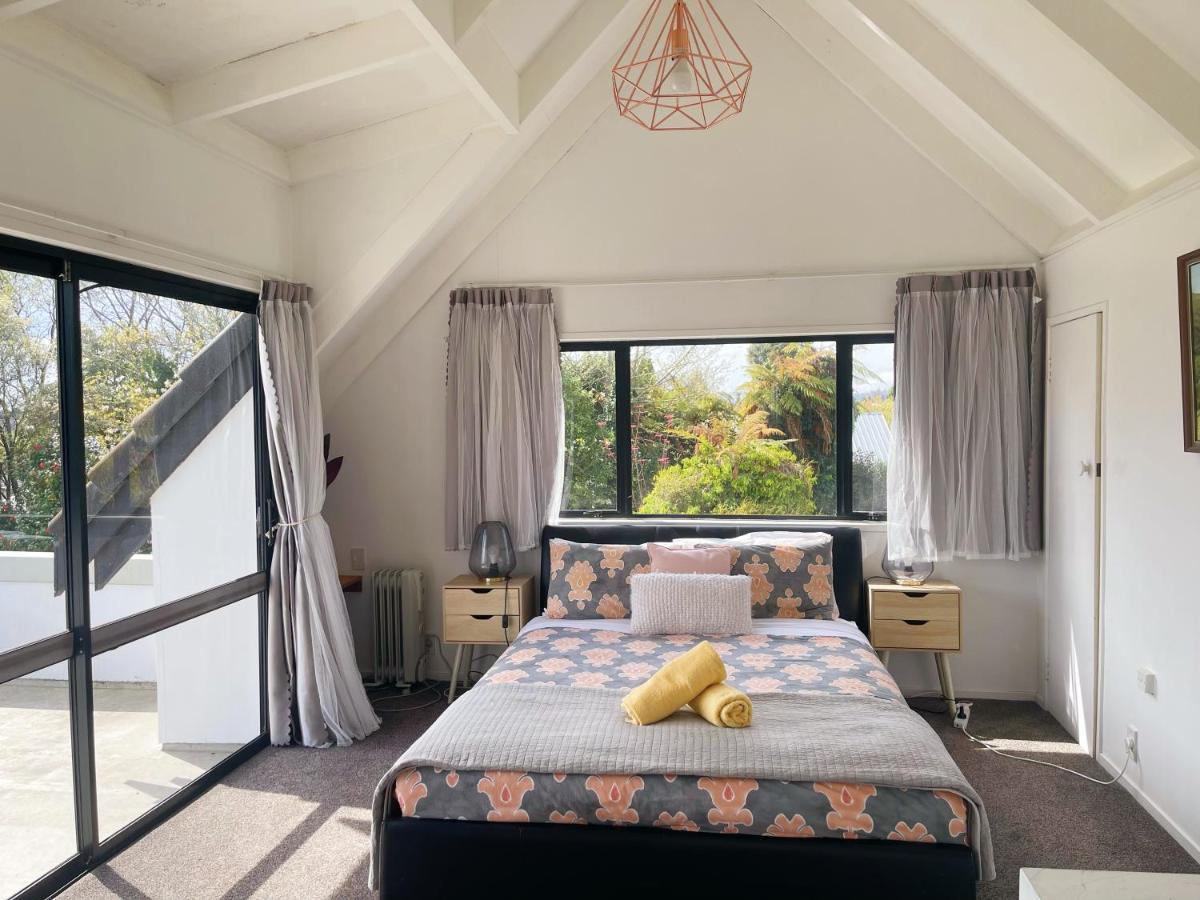Вілла Rotorua Redwood Retreat Екстер'єр фото